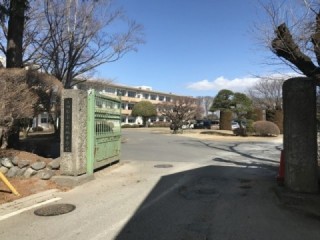 野崎中学校